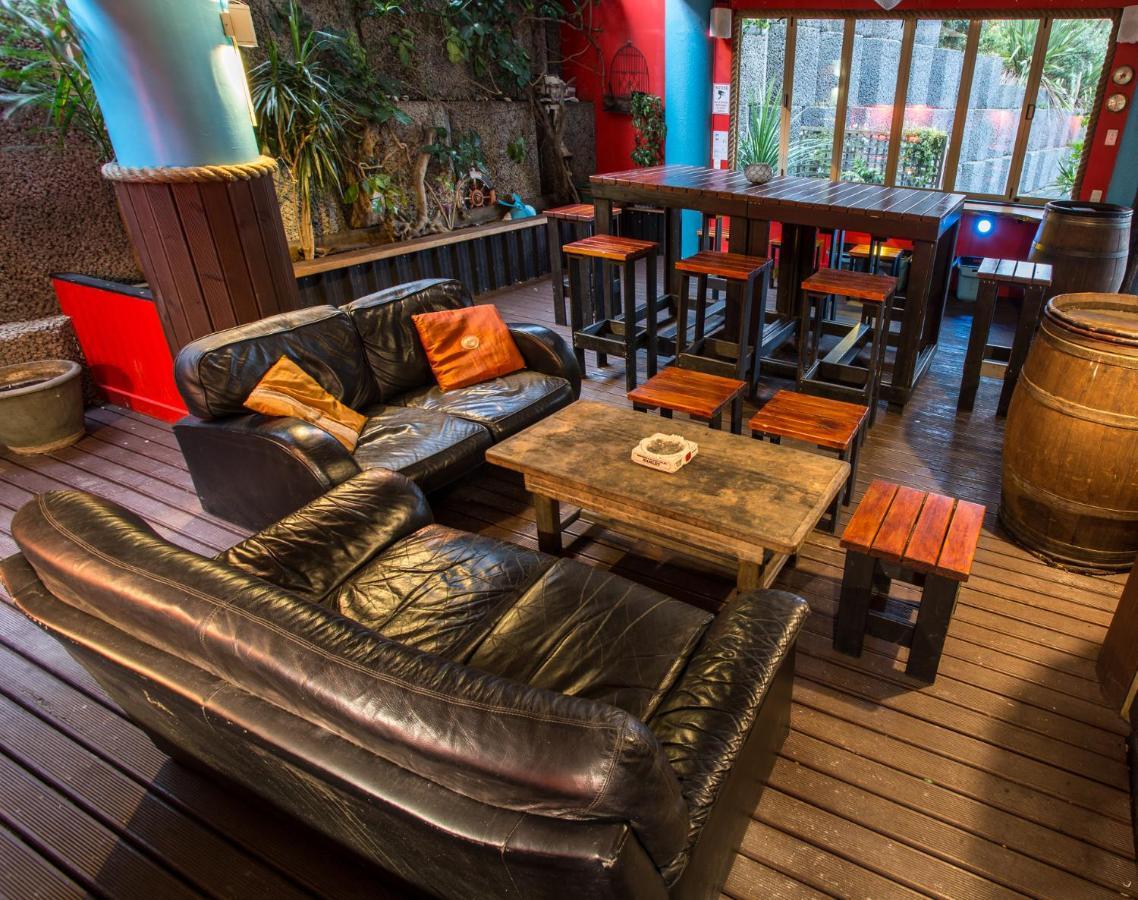 Хостел Grafton Backpackers Окленд Экстерьер фото